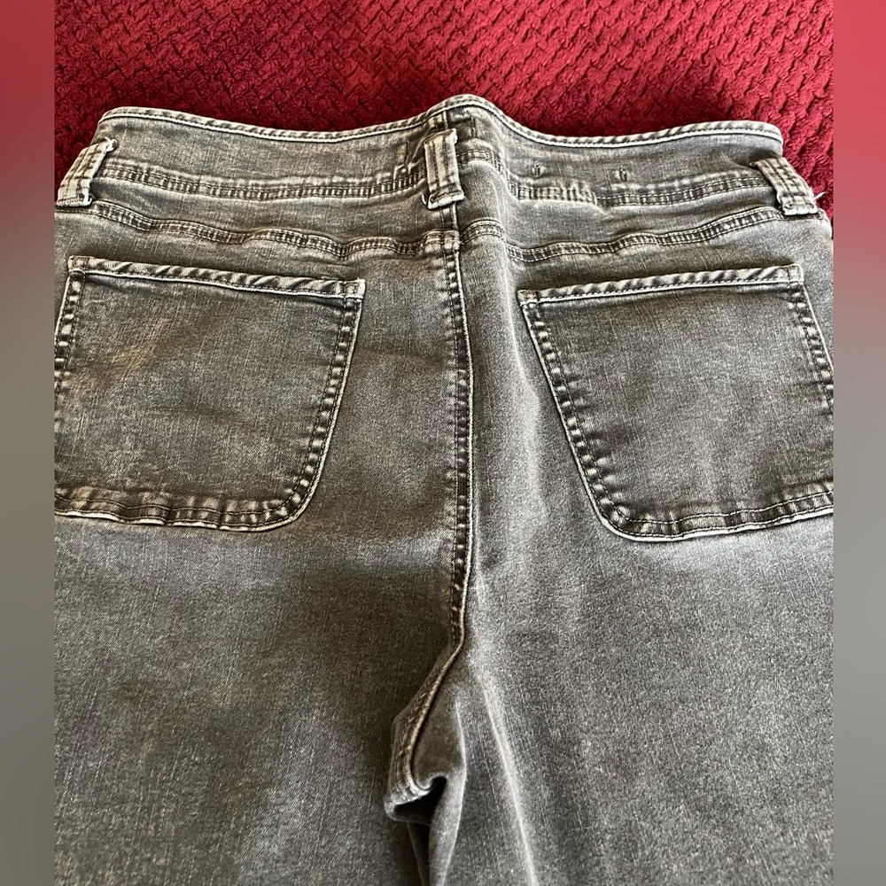 👖2 for 1 Bundle!- NYDJ jeans- 14P - Picture 4 of 15